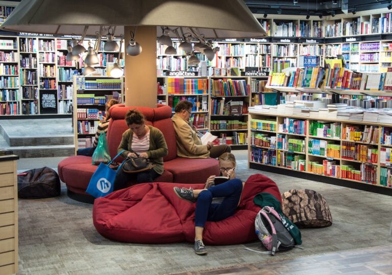 A Coruña celebra mañana el Día de la Poesía