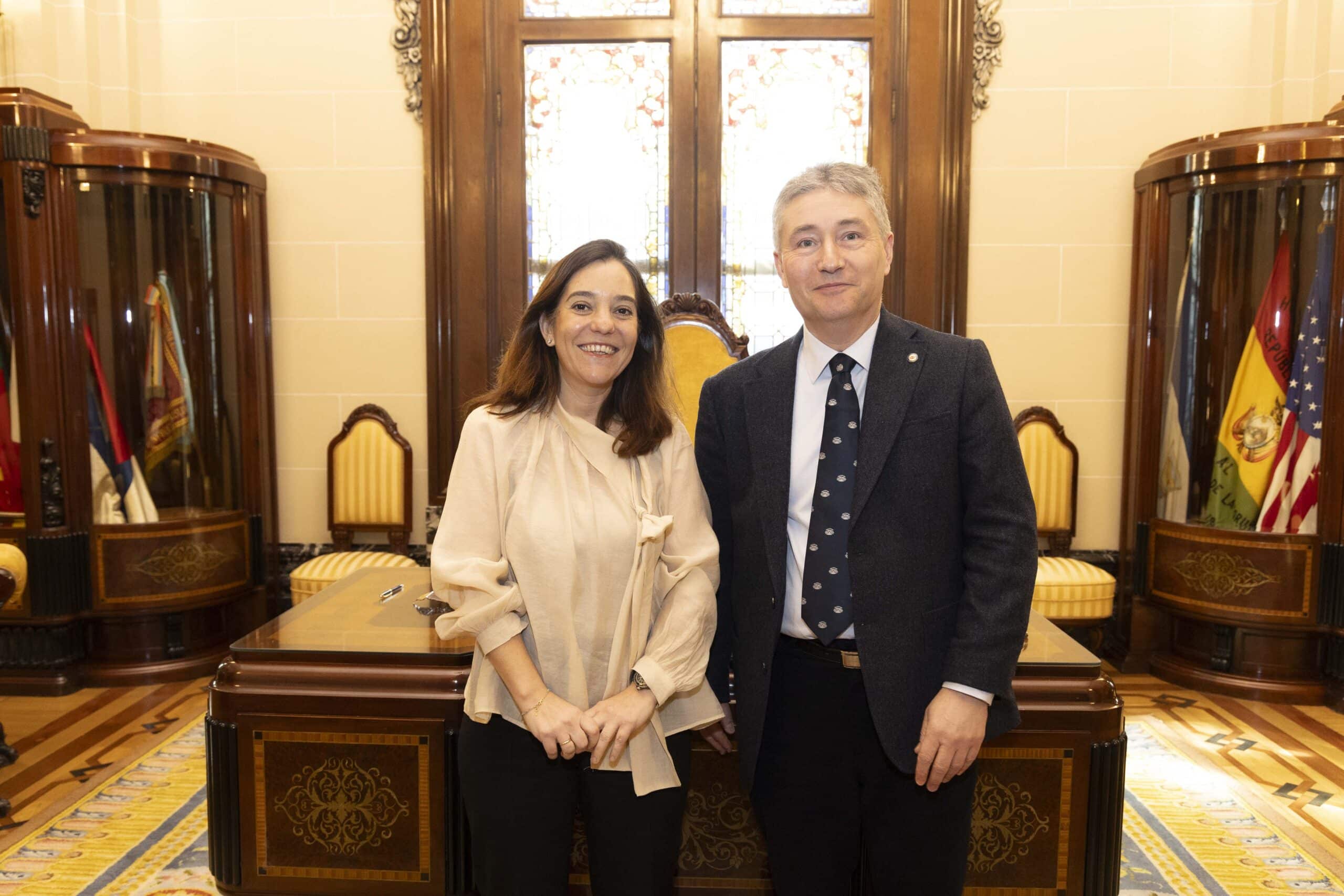 Inés Rey y Ricardo Cao tras hablar de los retos del Concello y la UDC