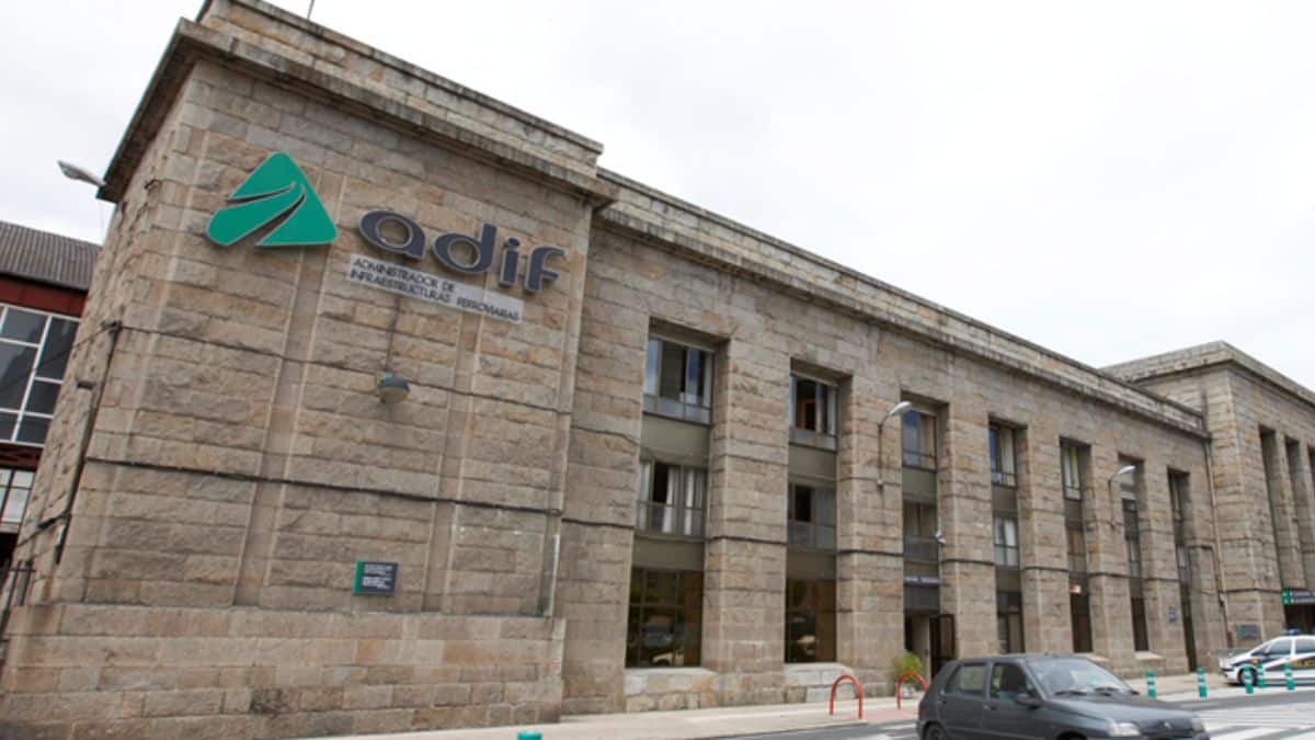 Estacion ADIF de Renfe en A Coruña