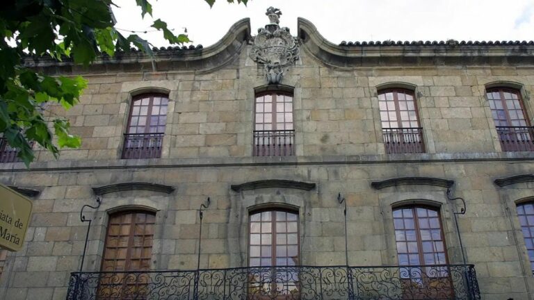 Fachada de la Casa Cornide