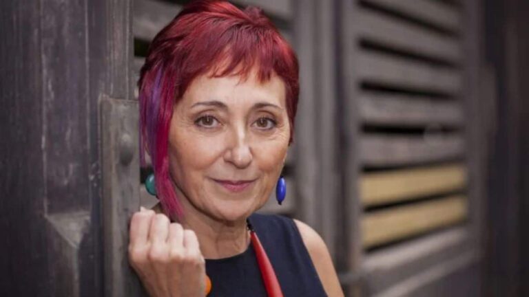 Imagen de la escritora Elia Barceló