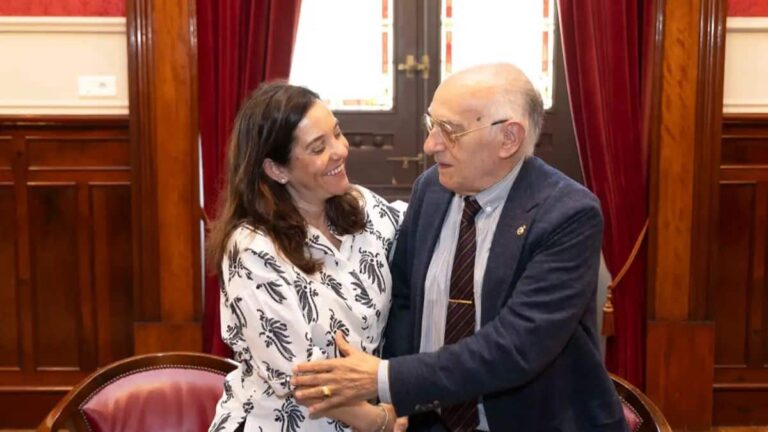 Renovación del convenio de apoyo a la Cocina Económica de A Coruña con 80.000 euros para la entidad