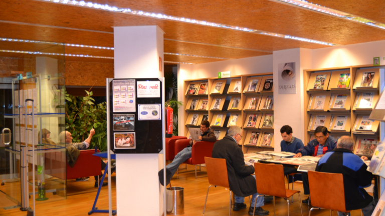 ampliacion biblioteca sagrada familia a coruna