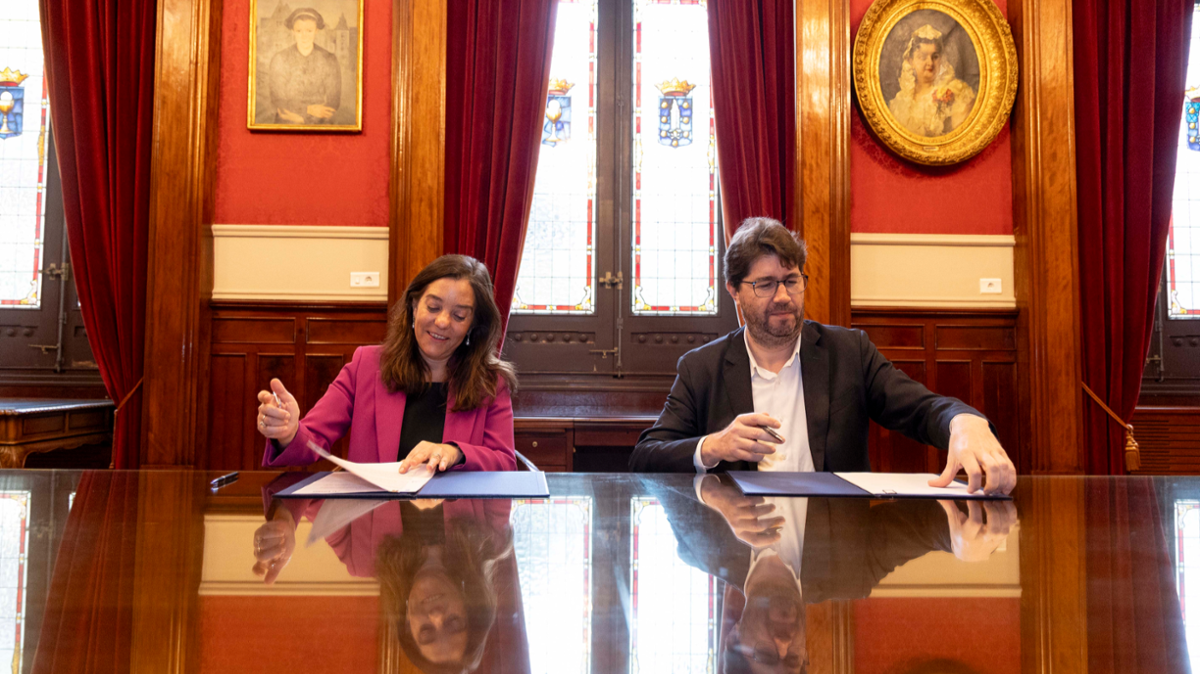 Nuevo convenio entre A Coruña y Arteixo para coordinar políticas urbanas y de movilidad