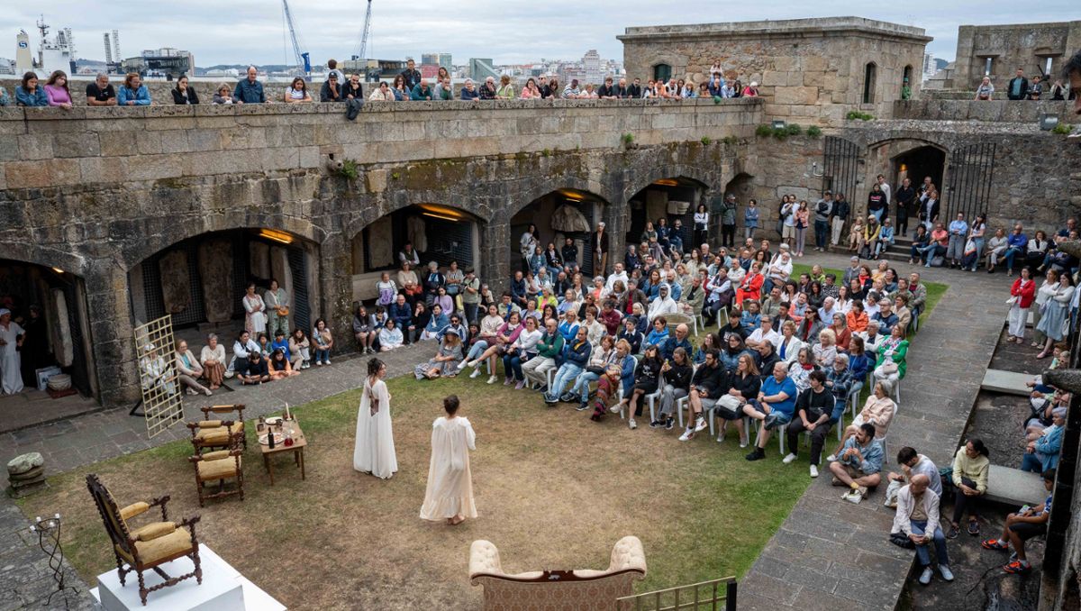El teatro toma las calles de A Coruña este verano con espectáculos al aire libre