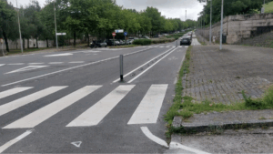 carril calle roma santiago compostela