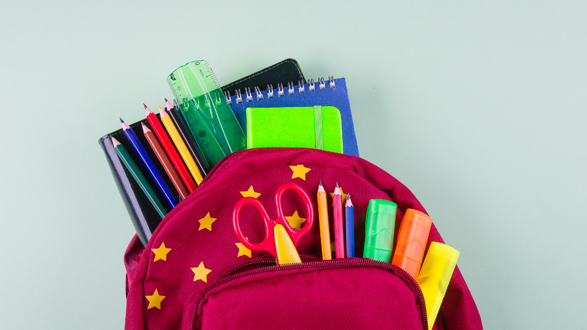 material escolar donaciones coruna caritas el corte ingles