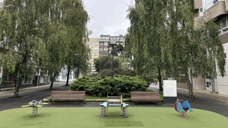 parque infantil gonzalez dopeso coruña renovación
