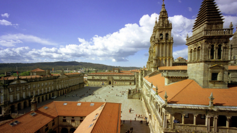 vuelos santiago compostela amsterdam