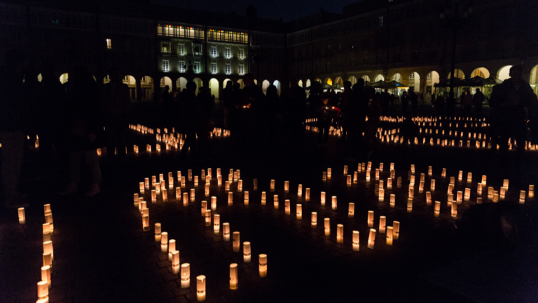 coruña hora planeta apagado monumentos