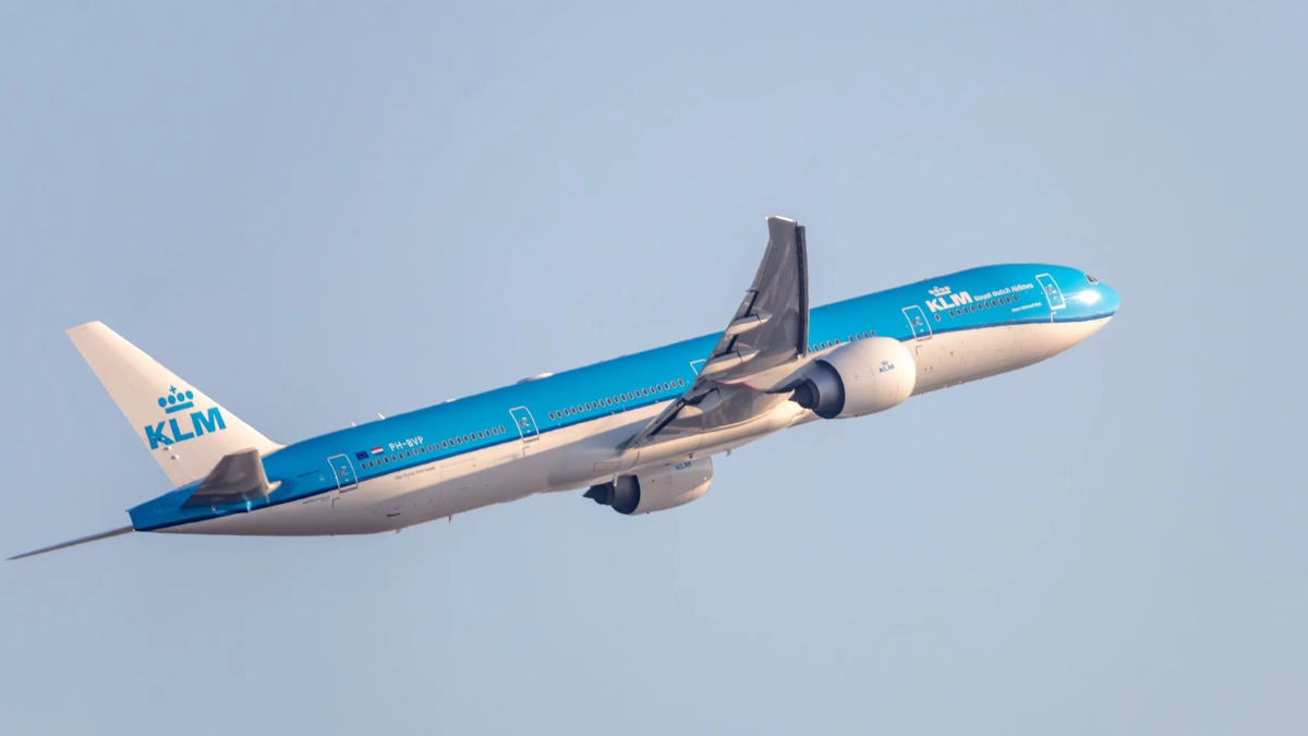 KLM estrena su conexión directa entre Santiago y Ámsterdam