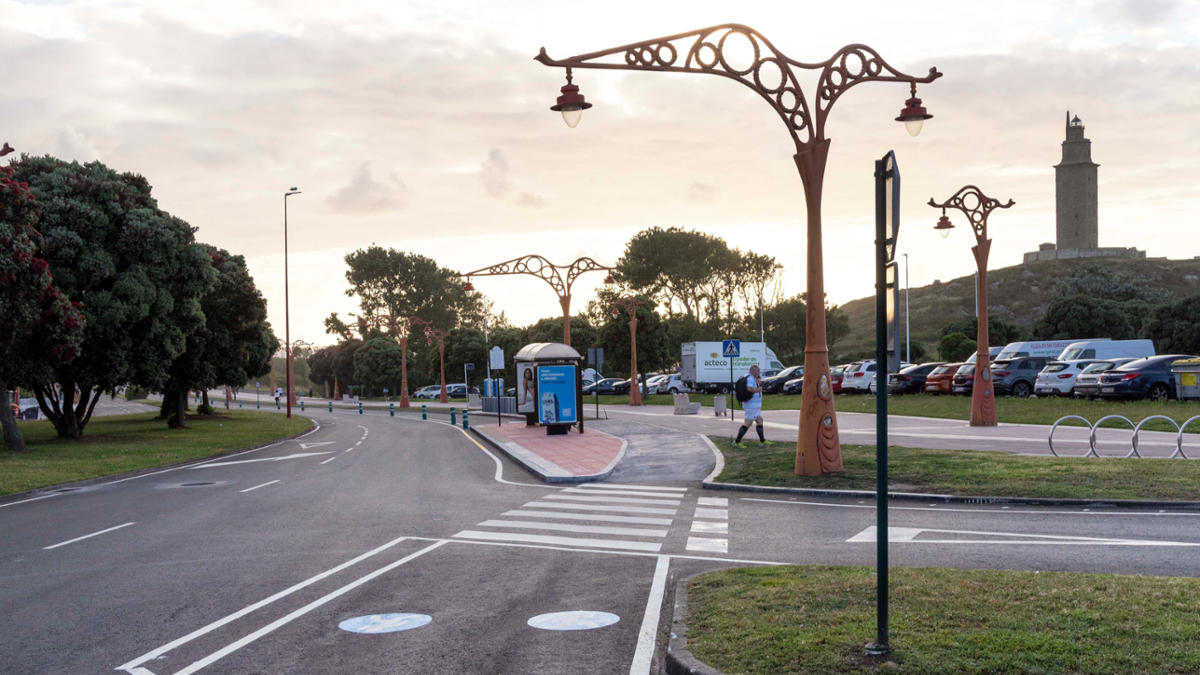 Finalizan las obras junto a la rotonda de la Torre con 30 nuevas plazas de estacionamiento