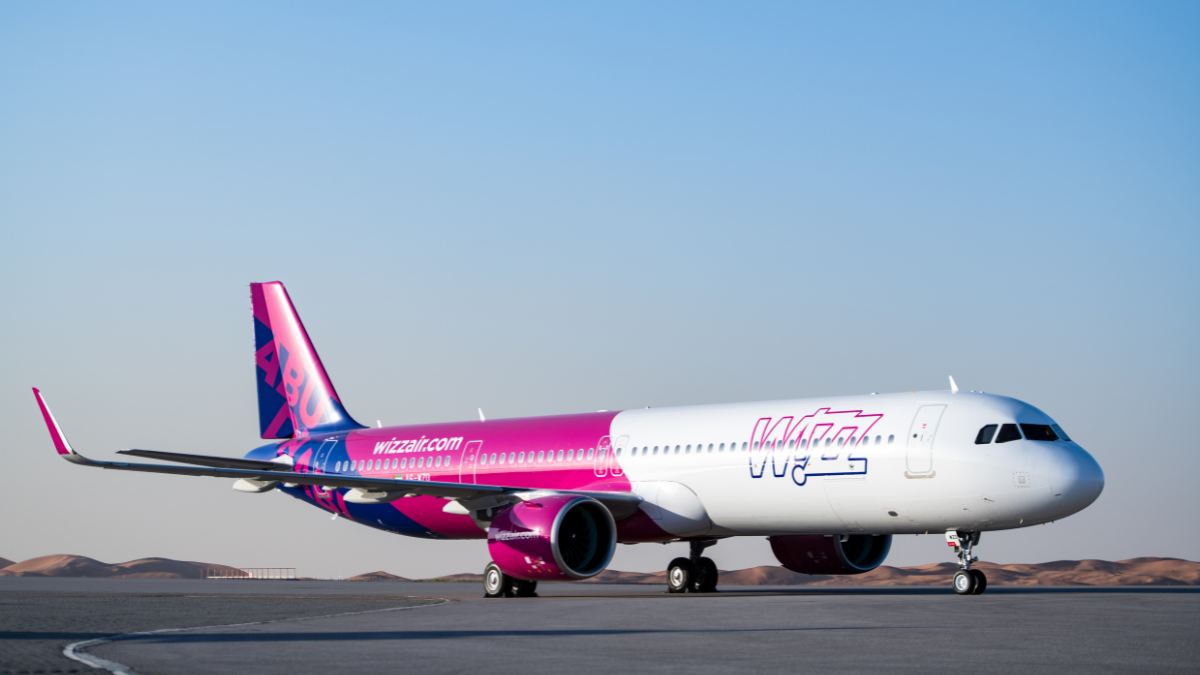 Wizz Air conectará Santiago con Madrid, Valencia y Bilbao desde noviembre con nuevas rutas directas