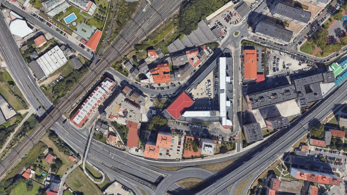 La calle Médico Devesa Núñez ganará plazas de aparcamiento tras las obras de mejora